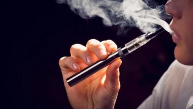 vapes and e-cigarettes